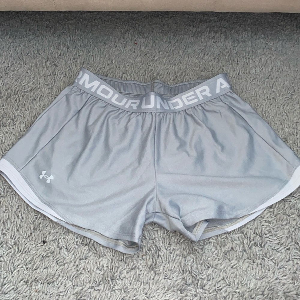 Women's UA Play Up 3.0 Twist Shorts